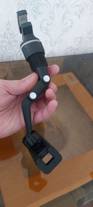 Держатель сотки на машину