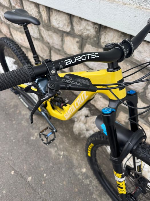 Vând full suspension Santa Cruz Megatower C 29” carbon