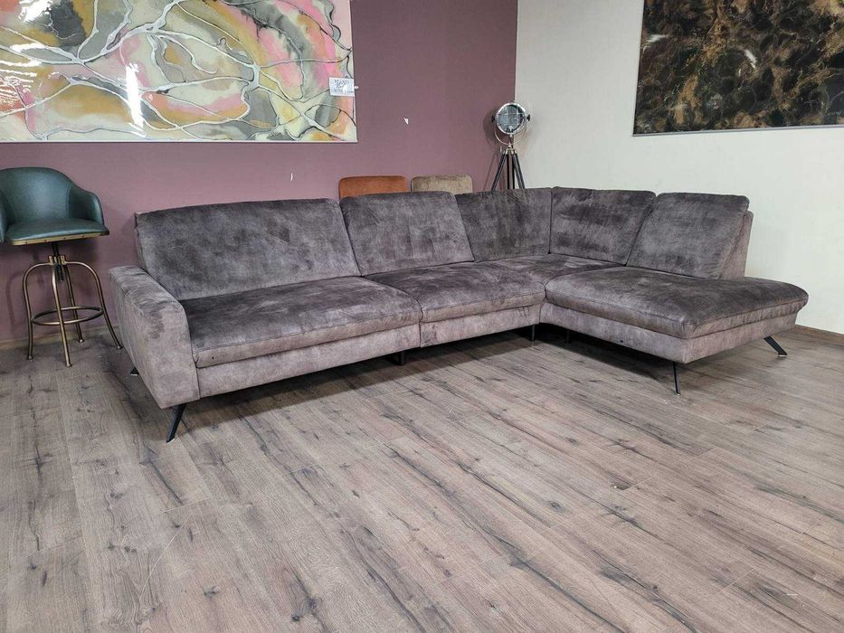 Кафяв ъглов диван от плат LS701521