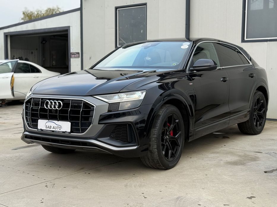 Audi Q8