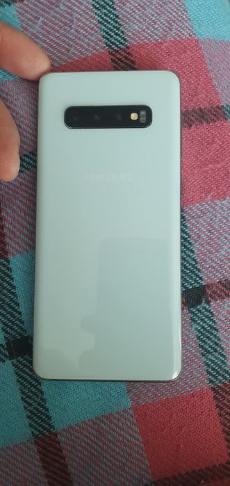 Samsung galaxy s10+