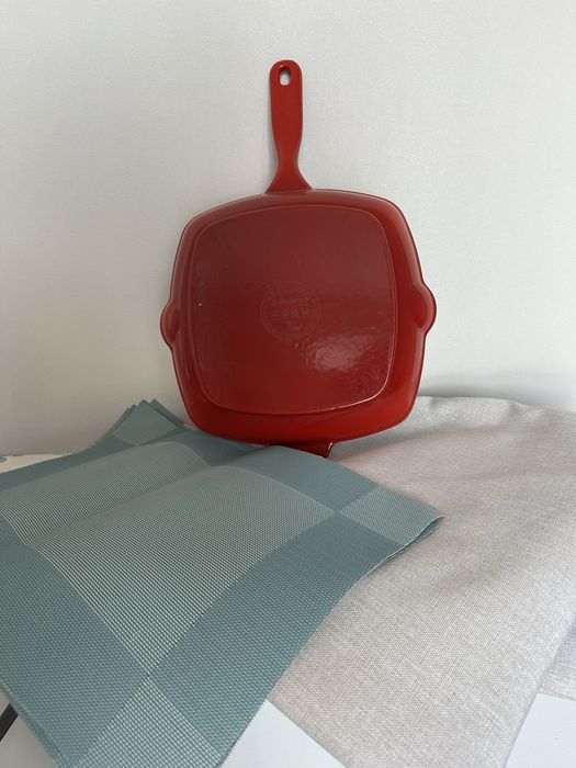 Сковорода-гриль Maundeld