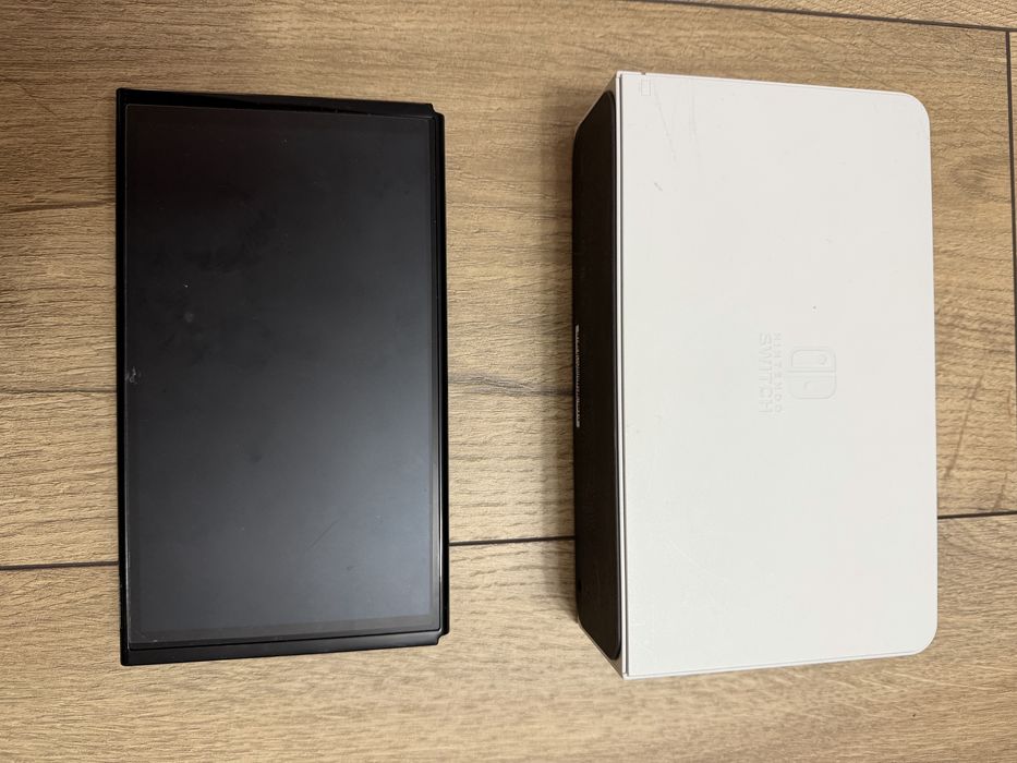 Nintendo switch OLED si jocuri nintendo