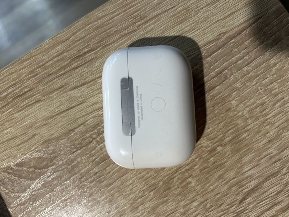 AirPods Pro. Luxe