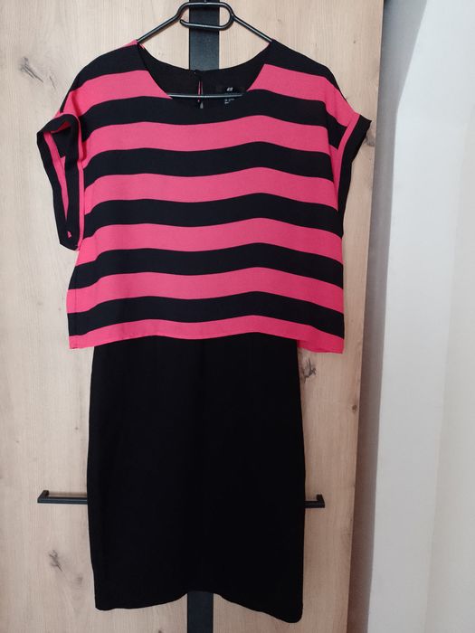 Rochie elegantă cu top pe deasupra H&M