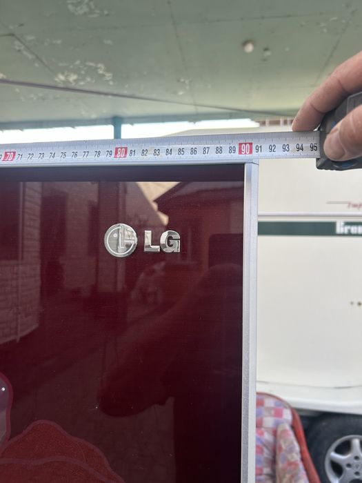 Холодильник LG с кристаллами