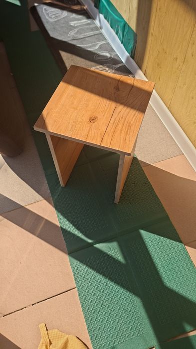 Пррдам стул и 2 табурета, 2500