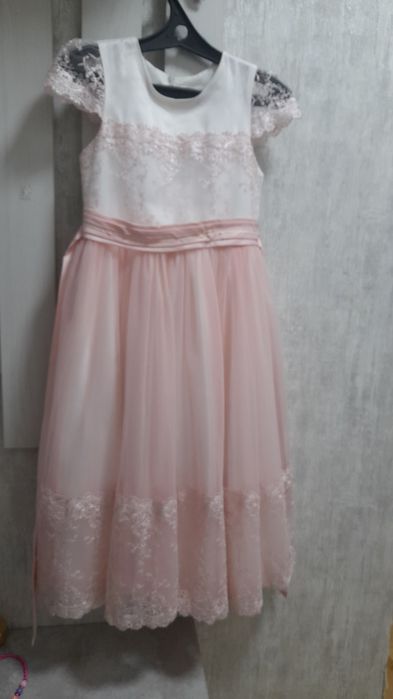 Нежное платье для девочек