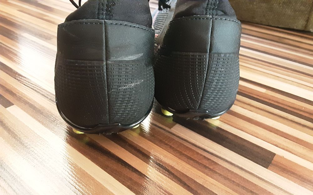 (43) Nike MERCURIAL vapor 14 club  FG