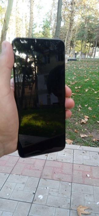 Редми нот 12  Срочно сотилади