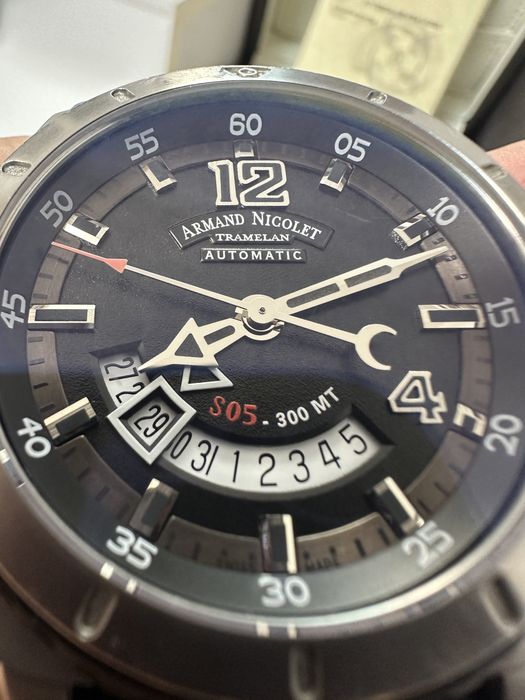 Armand Nicolet S05-3 | automatic 44mm