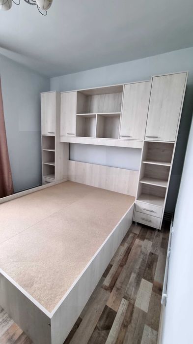 Inchiriez apartament