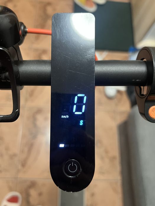 Trotineta electrica xiaomi 3+ roata rezerva