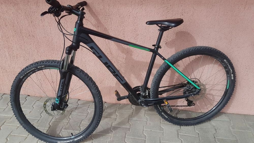 Bicicleta CUBE impecabilă La 1799 ron