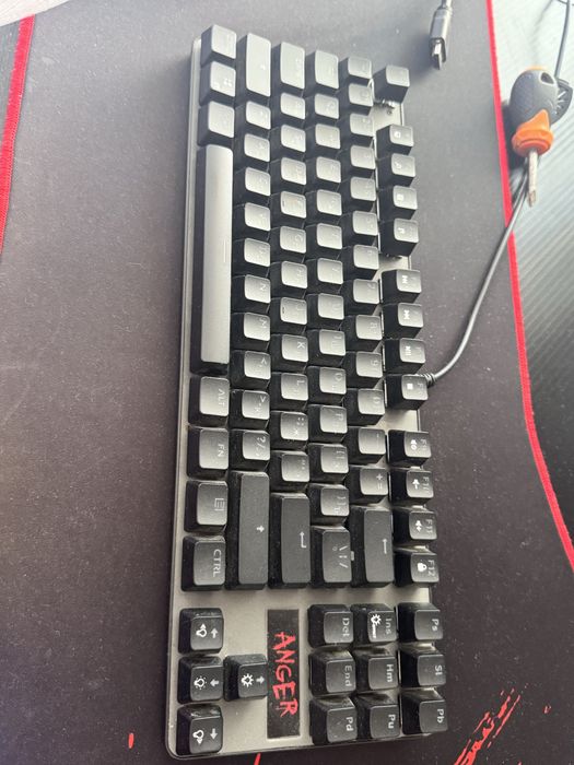 Клавиатура DEXP Anger TKL