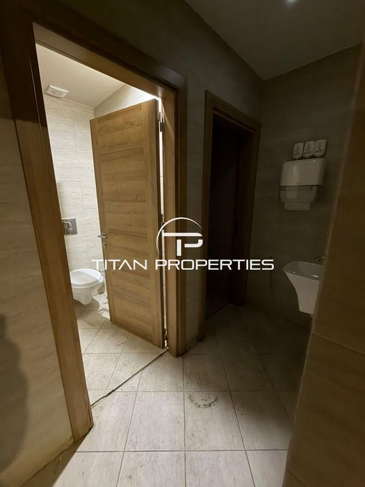 Дава се под наем Хотел в Пловдив, Тракия - 260 кв.м за 3000 € - Снимка #6