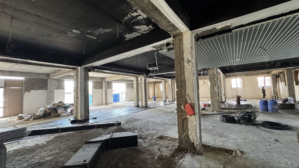 Продается  Помещение  600м2   1 вая линия вдоль дороги Поворот