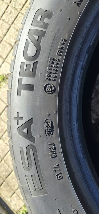 Продавам 2броя гуми ESA+TECAR в размер 235/55/R17 dot-3622