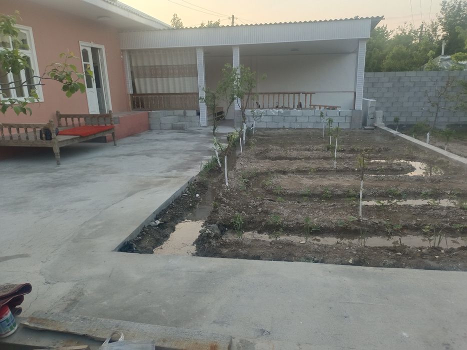 Дала ховли сотилади