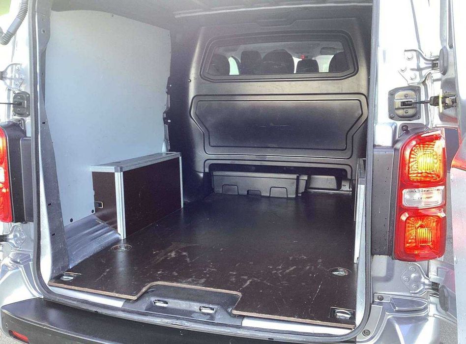 Opel Vivaro 2 броя НА ЧАСТИ