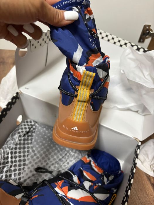 новые ботинки от Stella McCartney