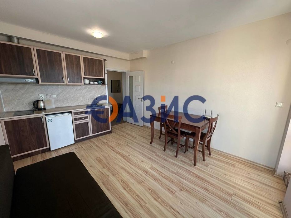 Продава се Двустаен апартамент в Свети Влас - 70 кв.м за 846 €/кв.м - Снимка #4