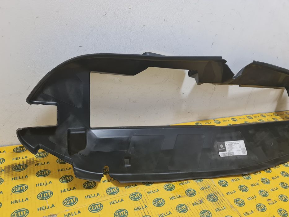 Deflector aer radiatoare Mercedes A w177 a177