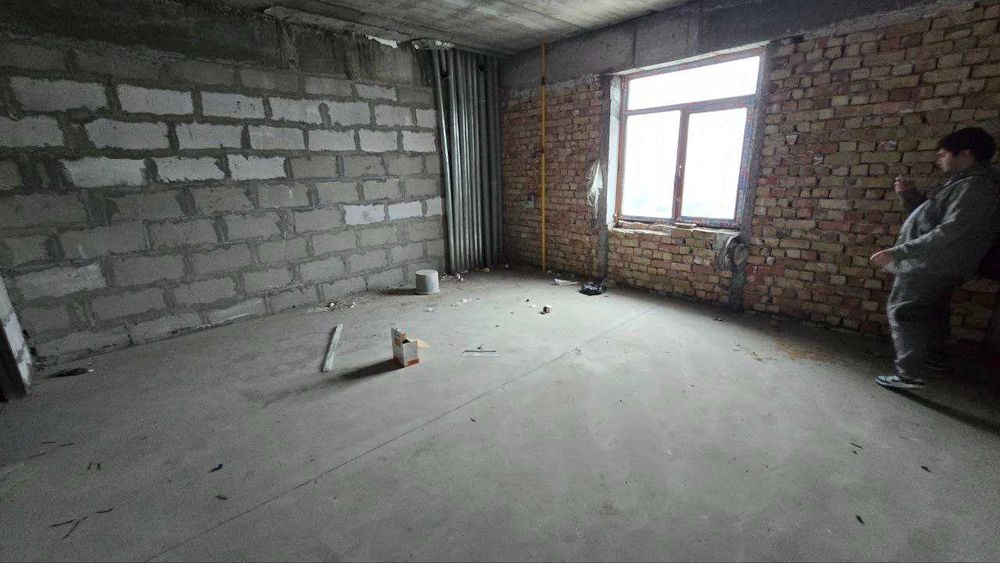 Новостройка Ж\К Саламатина ул.Яккасарай 100 кв.м 3\9\10