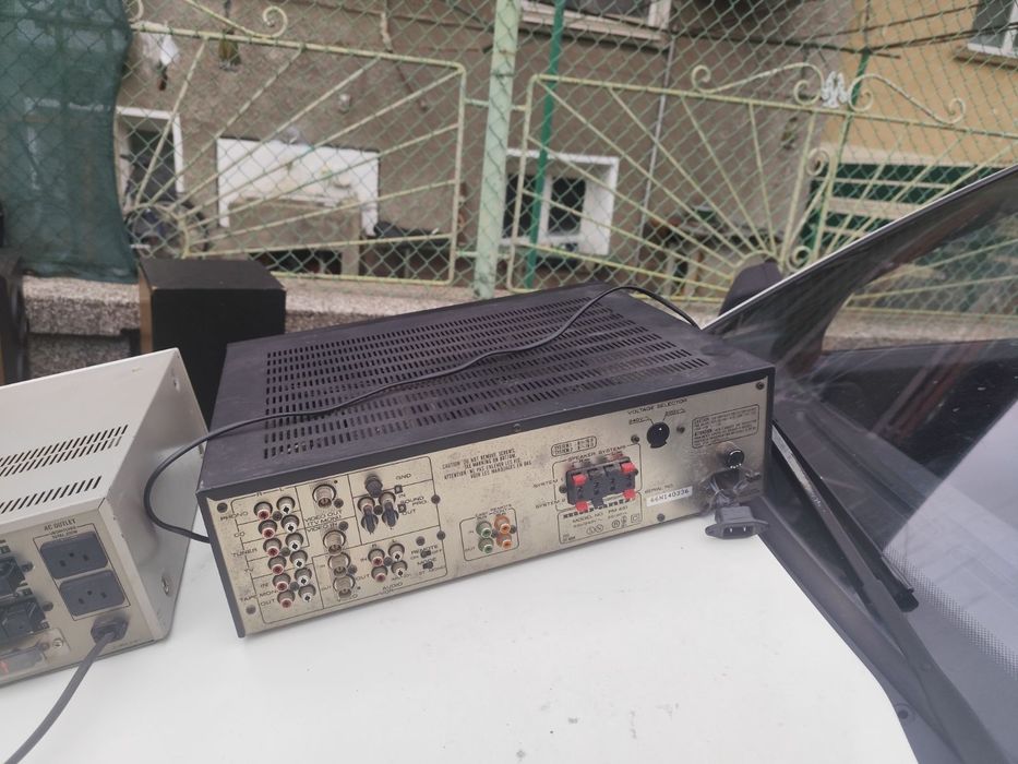 Продавам усилватели .