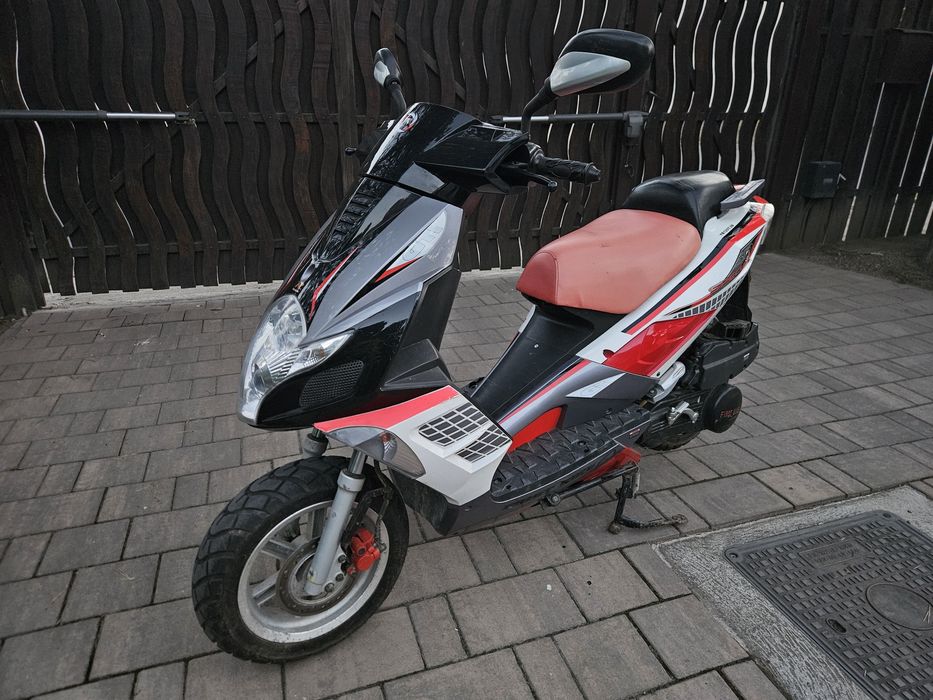 Scuter 125 cm la doar 970 km