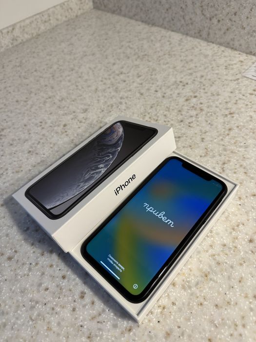 iPhone XR | 128 GB | Black