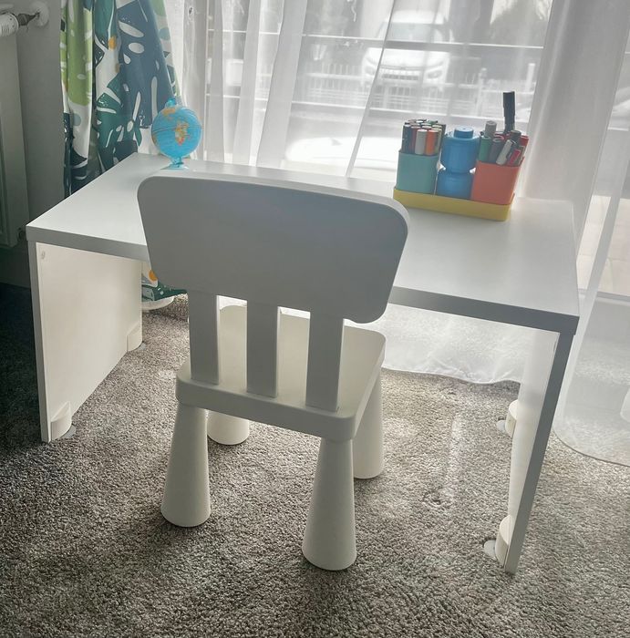 Vând măsuțe  pentru copii IKEA