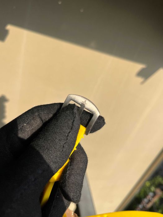 Часовник  Hengbolong НАМАЛЕН!