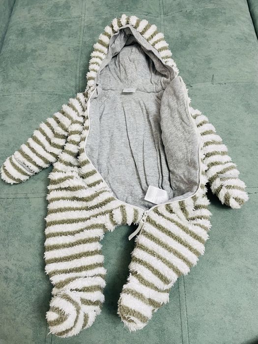 Продам детские вещи