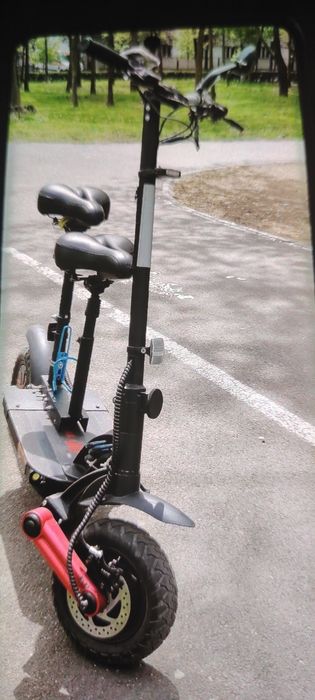 Ezecutam  Suporți și Echpamete