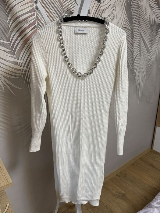 Vind rochie tip pulover mulata