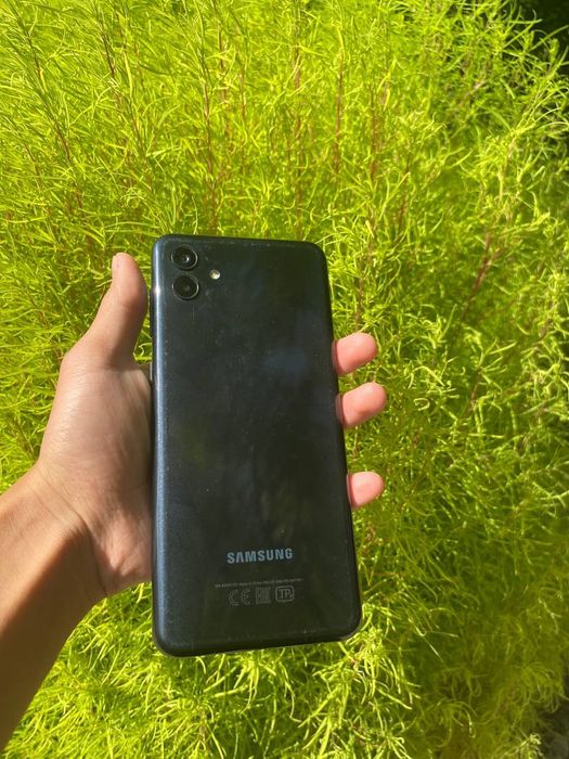 Samsung A04 64 gb
