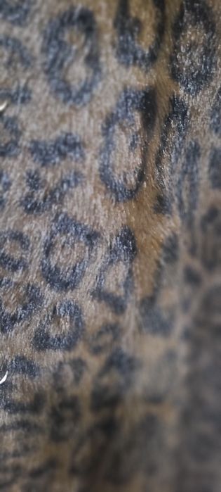 Шуба женская тигровая