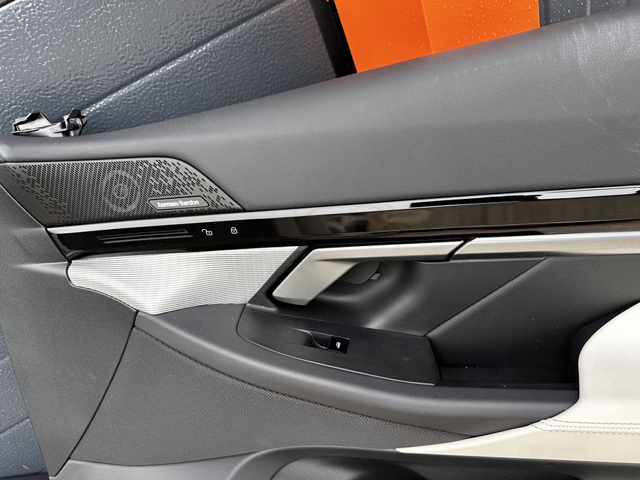 Interior BMW seria 4 G26 impecabil , harman kardon