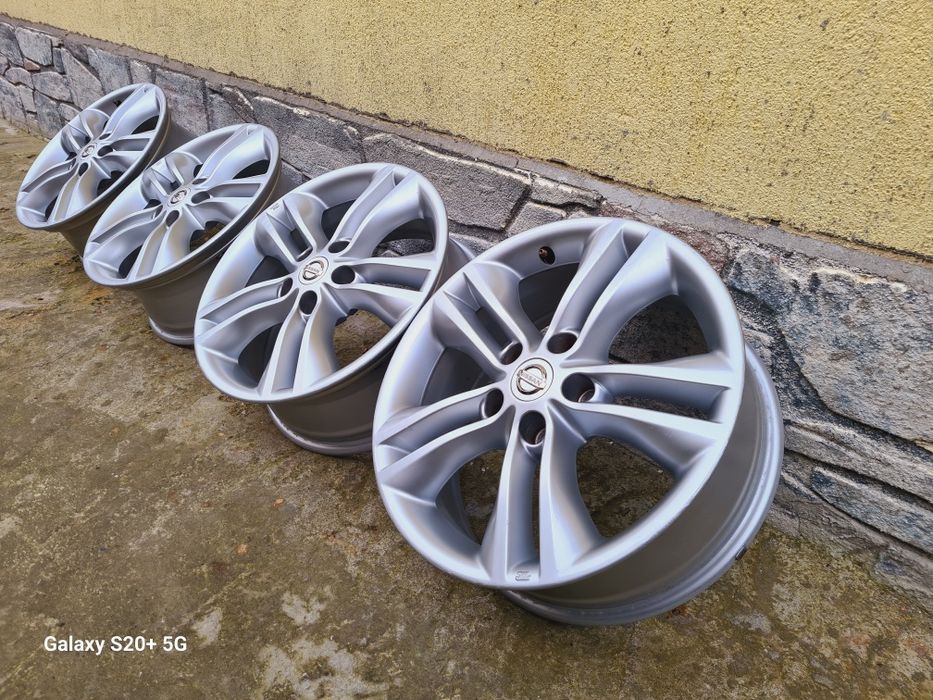 17цола джанти 5х114.3 Nissan
