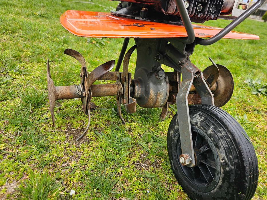 МотоФреза HUSQVARNA Перфектна.