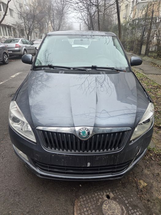 Skoda fabia 1200 tdi an 2012