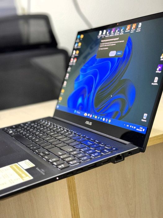 Asus Creator Laptop Q OLED 4K 3 soat ishlatilgan