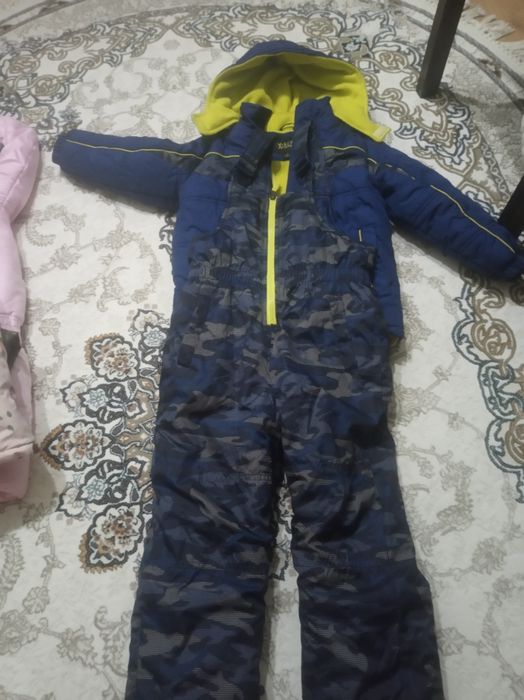 Куртки для мальчики 4-5лет, 7-8 лет,