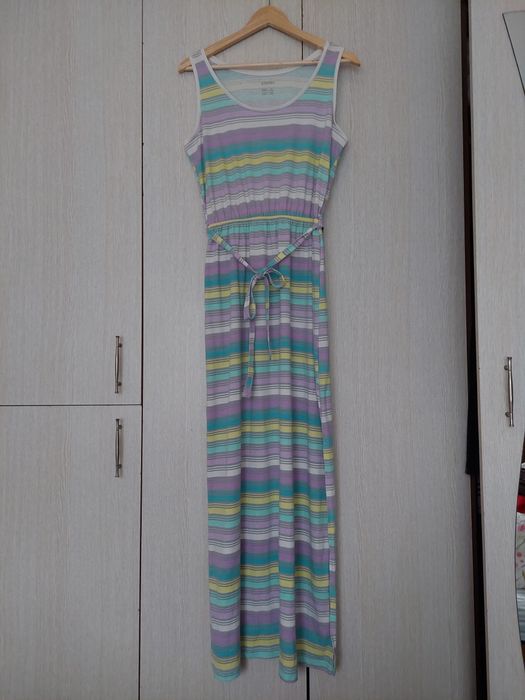 Rochie maxi Esmara cu dungi pastel marimea 40 42