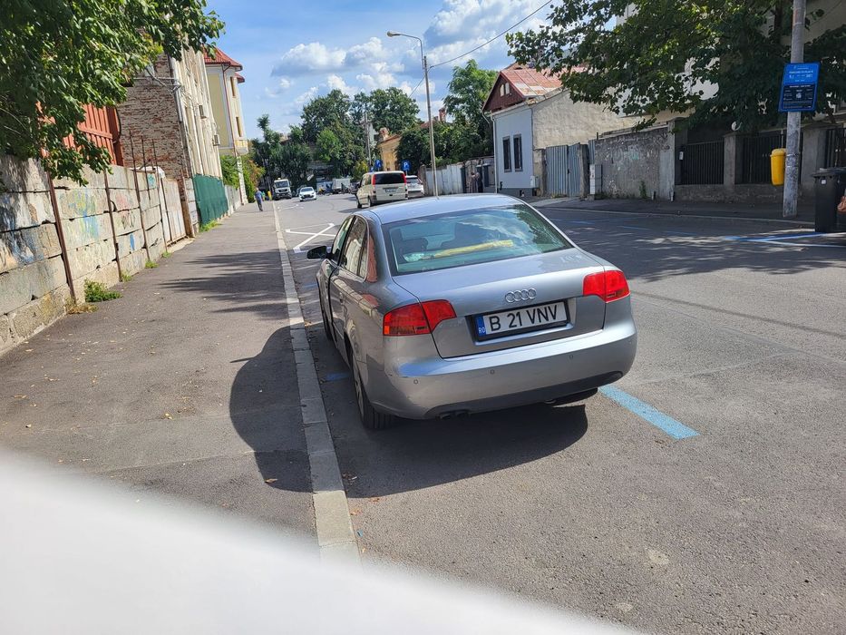 AUDI A4 2006 — imagine 2