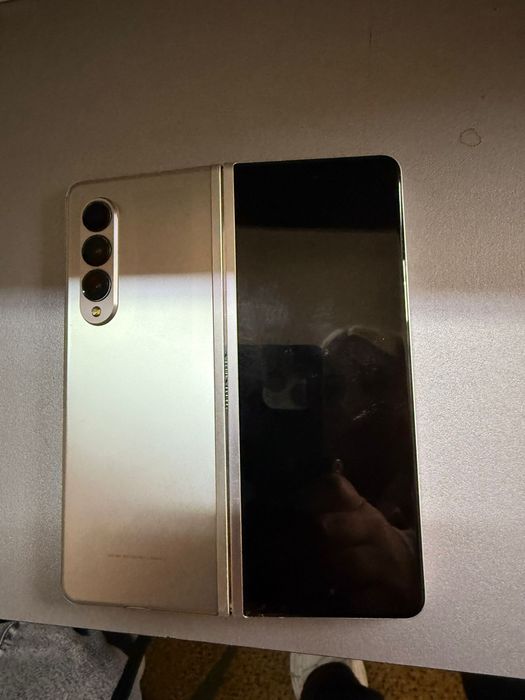 Продам телефон б/у в хорошем состоянии