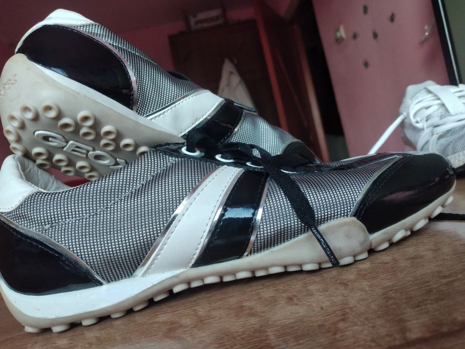 Adidasi geox respira