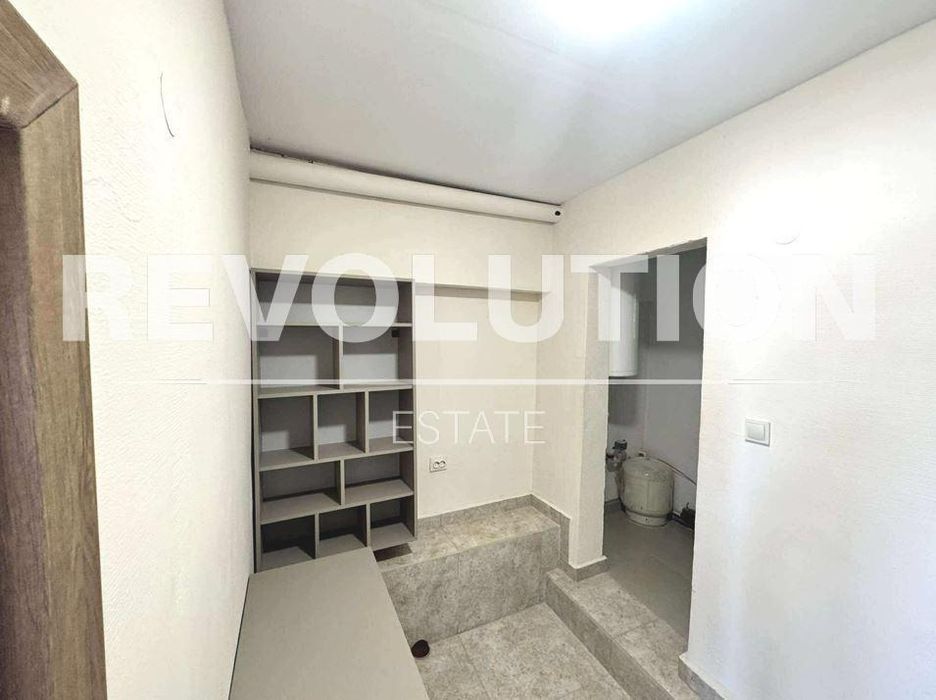 Дава се под наем Къща в Варна, Бриз - 156 кв.м за 1200 € - Снимка #7