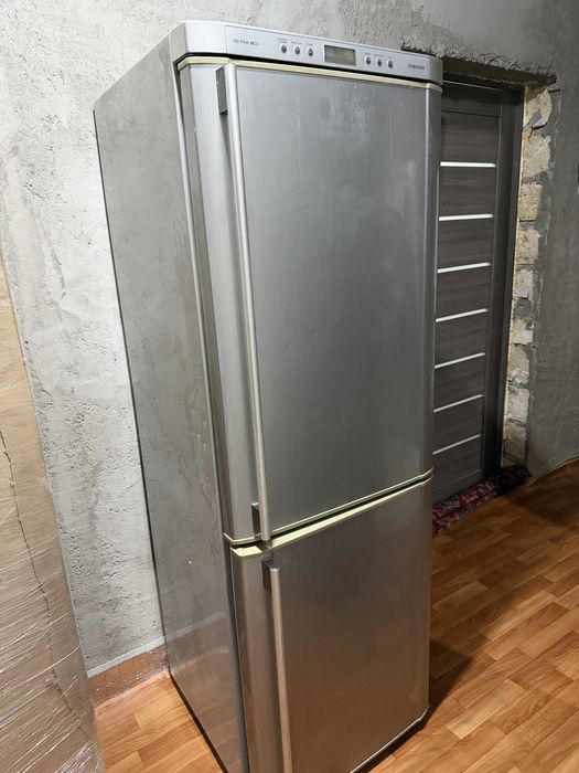 Холодильник Самсунг Ноу фрост